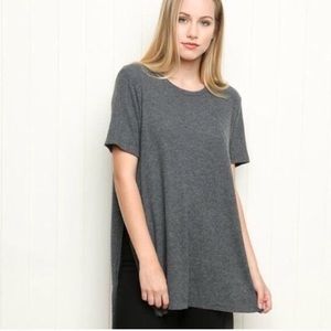 Brandy Melville John Galt Ribbed Tee